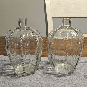 Antique vases, set of 2
